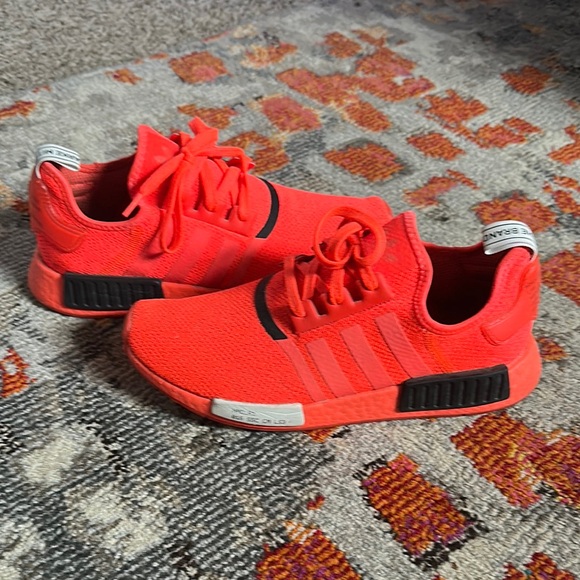 Adidas NMD R1 - Picture 4 of 5